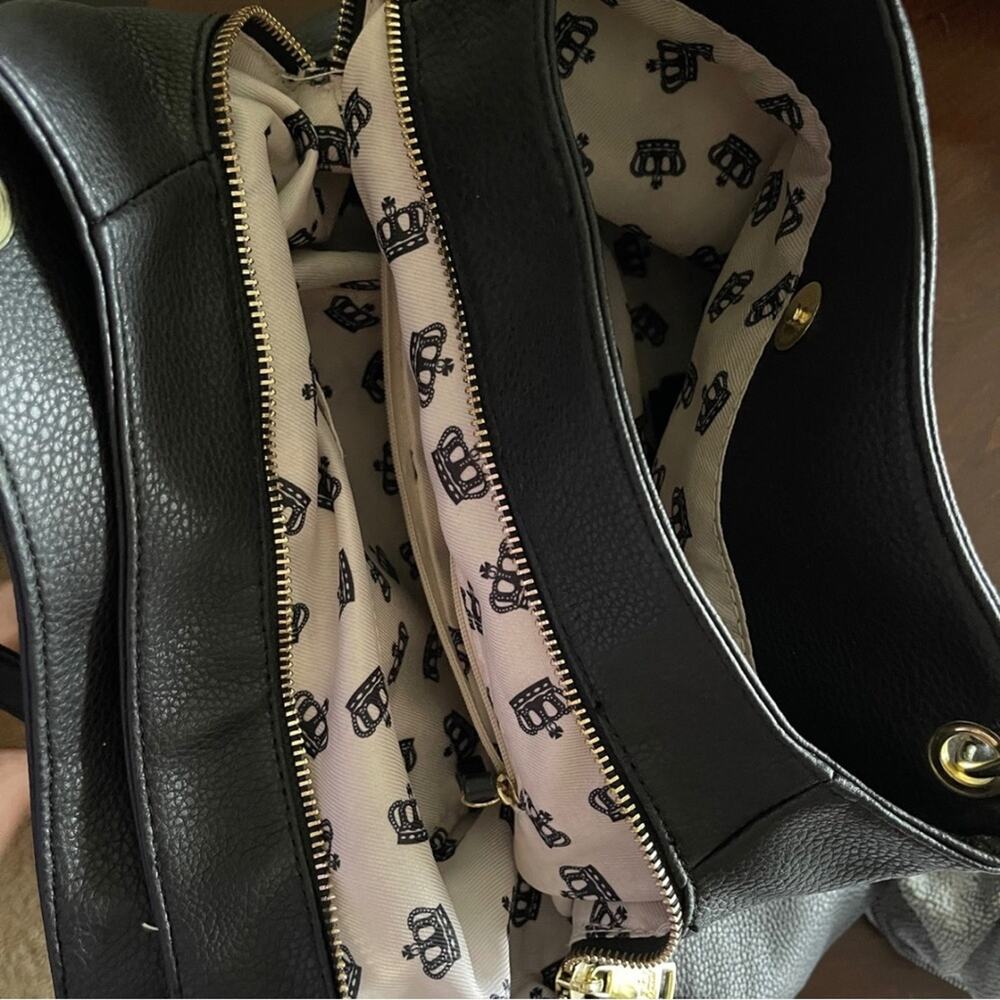 Juicy by Juicy Couture black shoulder bag with gold hardware. Y2K vintage - Picture 6 of 7
